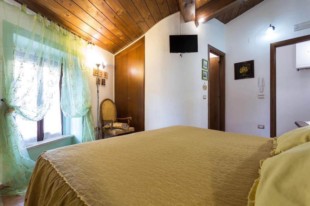 Bed And Breakfast A Casa Delle Fate Assisi Dış mekan fotoğraf