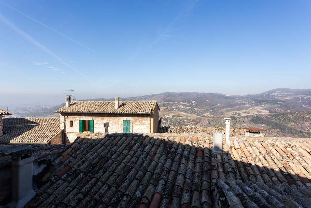Bed And Breakfast A Casa Delle Fate Assisi Dış mekan fotoğraf