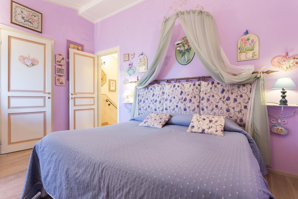 Bed And Breakfast A Casa Delle Fate Assisi Dış mekan fotoğraf
