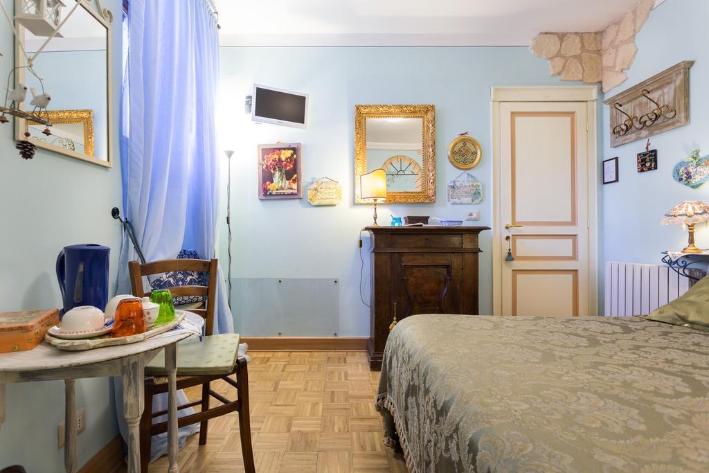 Bed And Breakfast A Casa Delle Fate Assisi Dış mekan fotoğraf