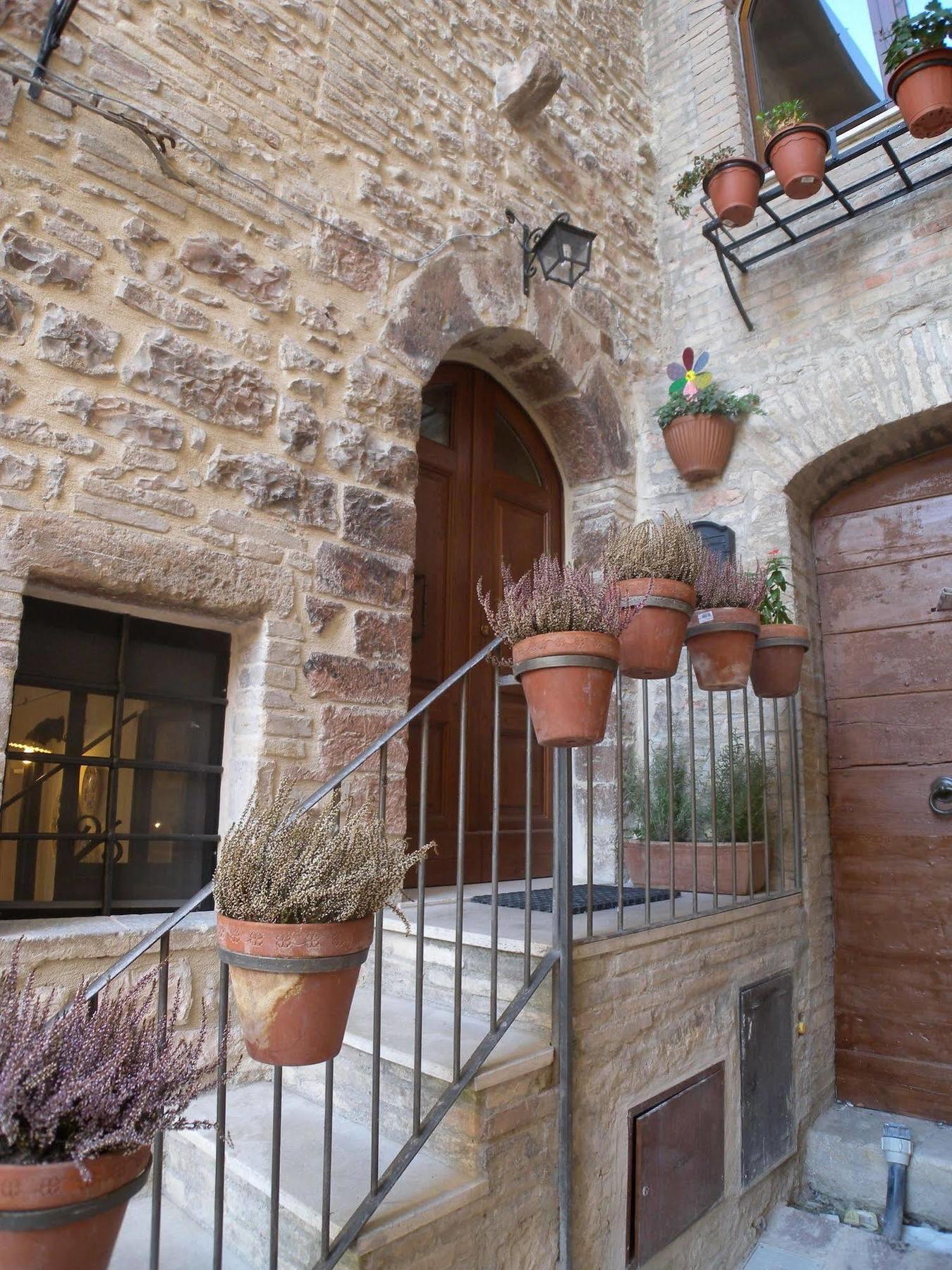 Bed And Breakfast A Casa Delle Fate Assisi Dış mekan fotoğraf